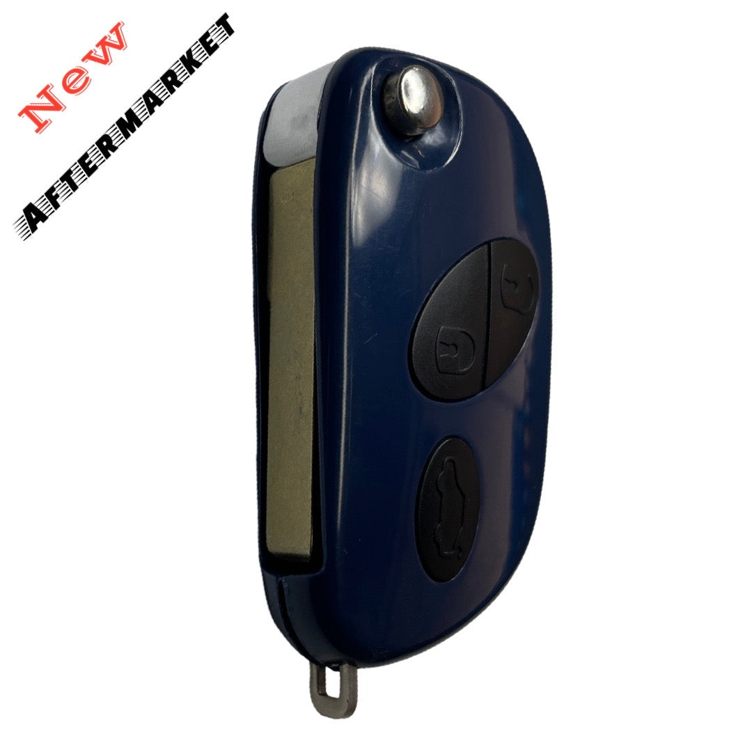 2005-2011 Maserati GranTurismo Quattroporte / 3-Button Flip Key / RX2TRF937 (AFTERMARKET)