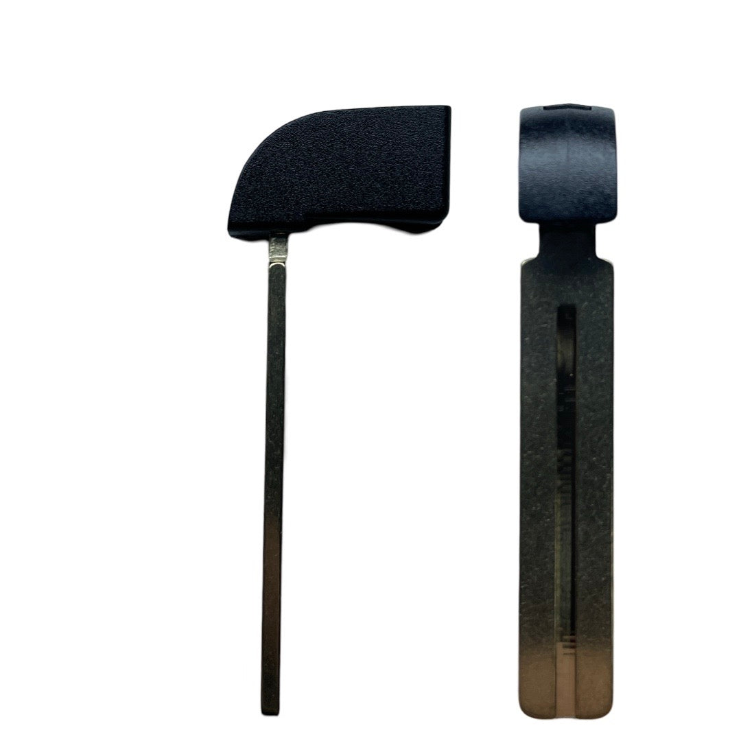 2016-2023 Toyota / Emergency Key Blade / TOY51 / PN: 69515-47030 (AFTERMARKET)