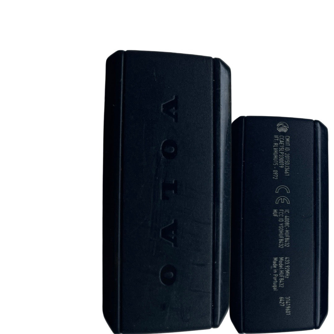 2016 - 2019 VOLVO Keyless remote Fob YG0HUF8432 ( OEM REFURBISHED)