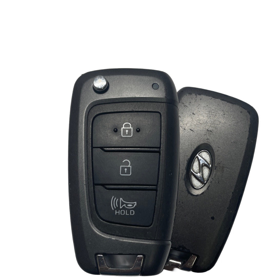 2021-2023 Hyundai Kona / 3-Button Remote Flip Key / PN: 95430-J9400 / 2AV76-NMOK-451T (OEM REFURBISHED)